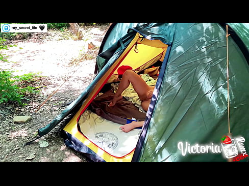 ❤️ Gefilmd op camera Gepassioneerd aftrekken Vreemdeling in een tent Super porn at nl.full-porner-com.ru ️❤